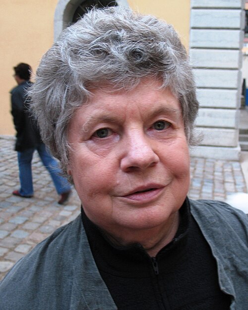 Dame Antonia Byatt